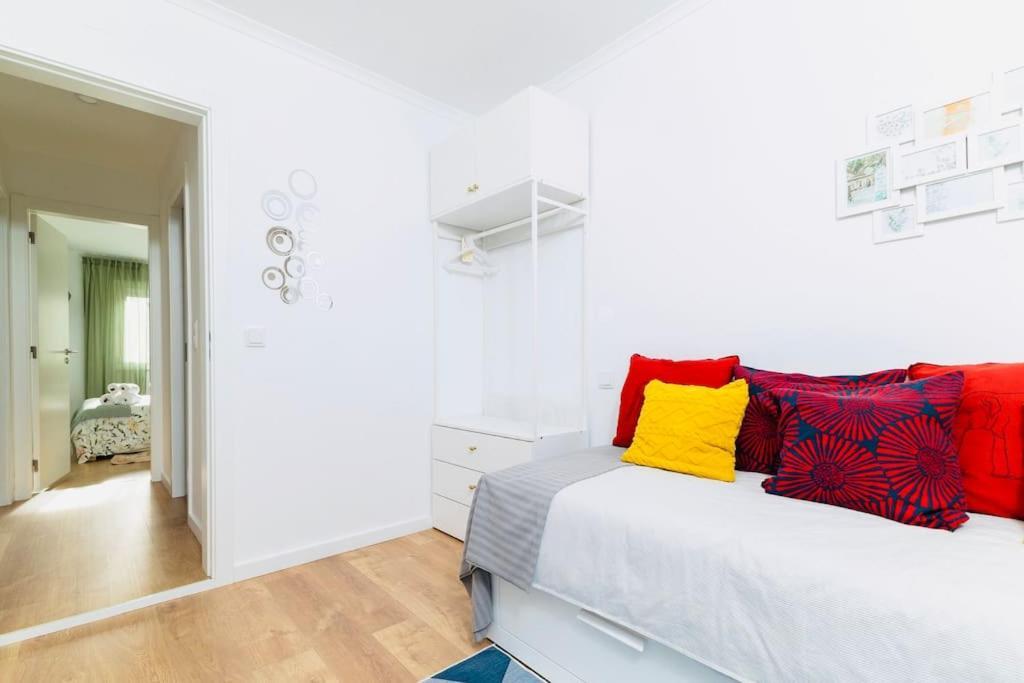Modern 3 Bedroom Flat In Lisboa Exterior foto